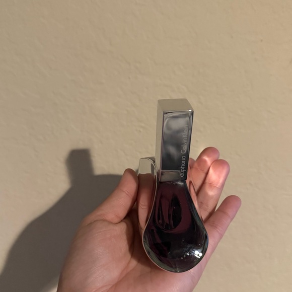 Calvin Klein Euphoria in Rich Purple Box - Picture 1 of 2